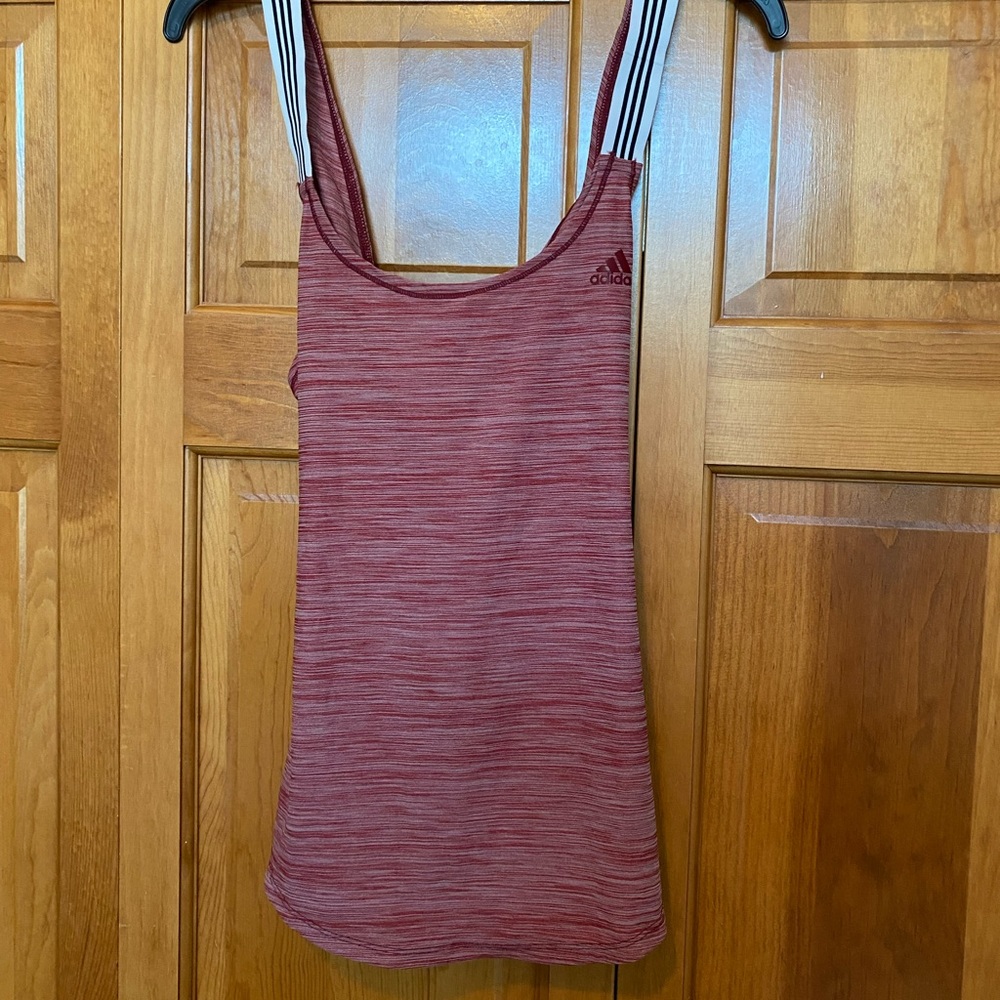 Adidas Women Workout Tank, Medium, Red